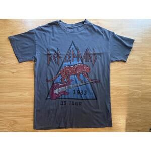 Def Leppard 1983 tour T-shirt (recreation) Mens L